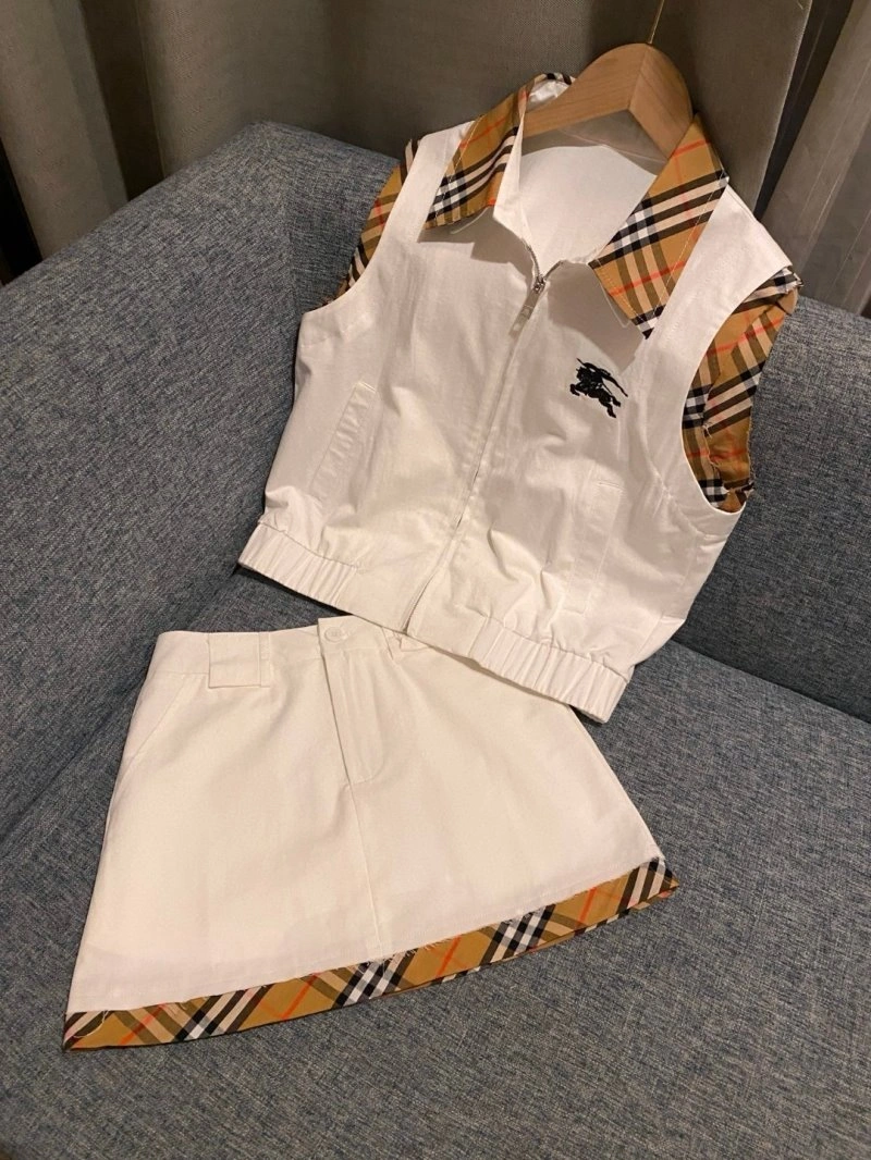 Burberry Dress Suits ZipUp 99181
