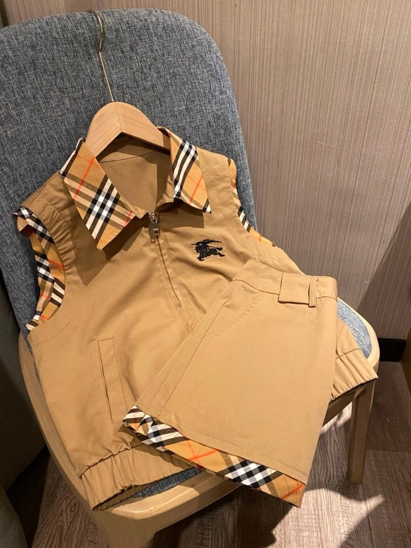 Burberry Dress Suits ZipUp 99181