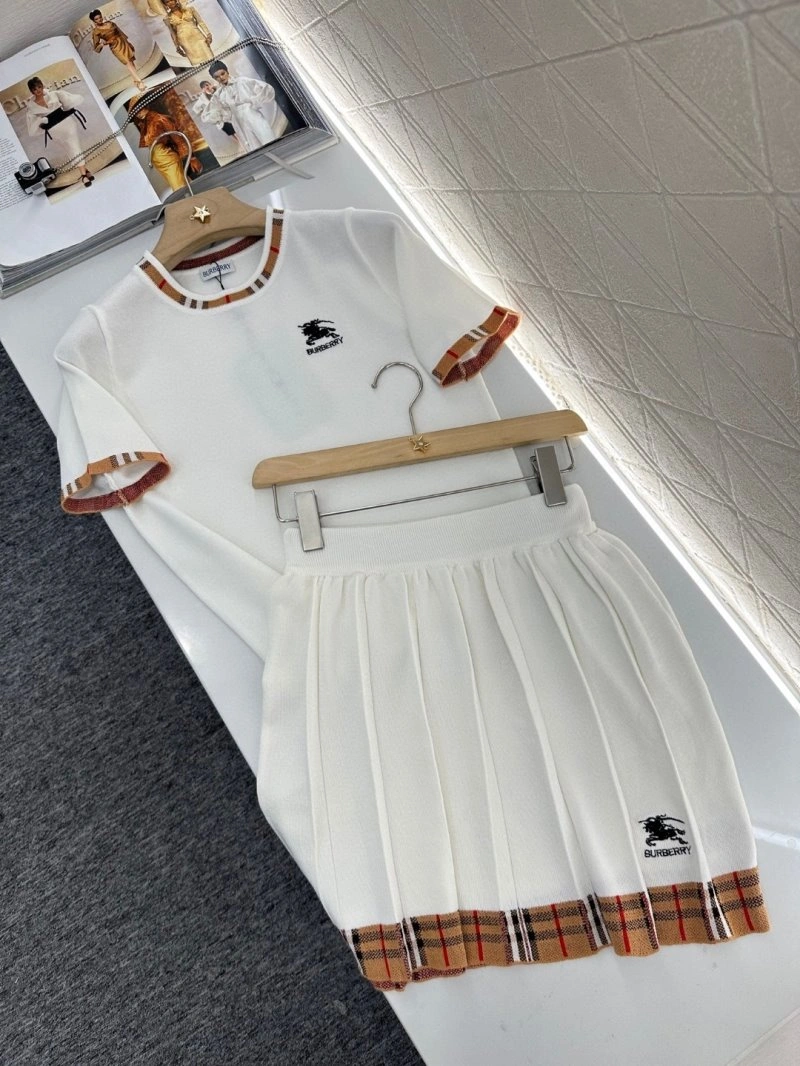 Burberry Dress Suits SportInspired 99349
