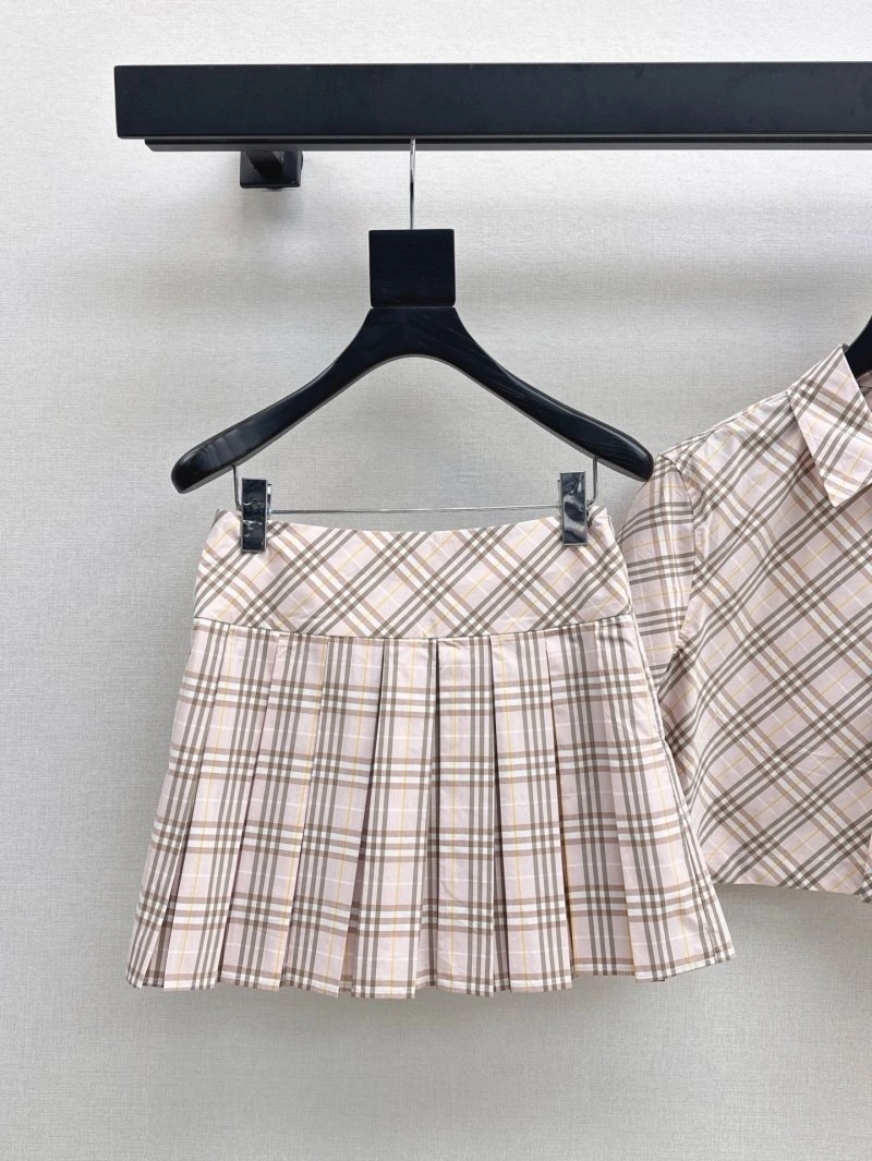 Upgraded Burberry Dress Suits 99164