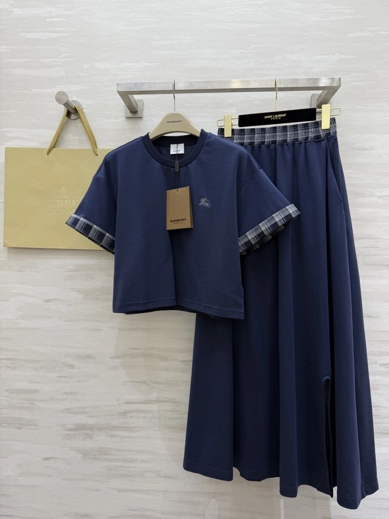 WaterResistant Burberry Dress Suits 99302