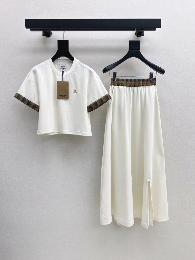 Burberry Dress Suits Premium 99203