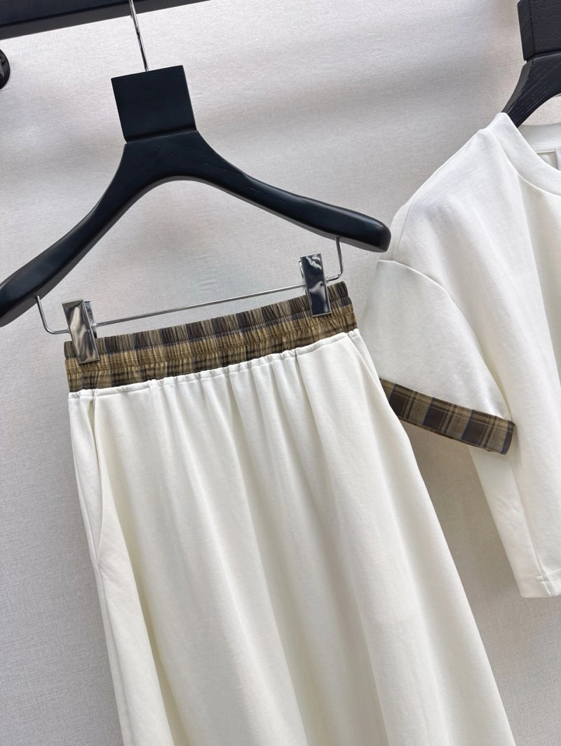 Burberry Dress Suits Premium 99203