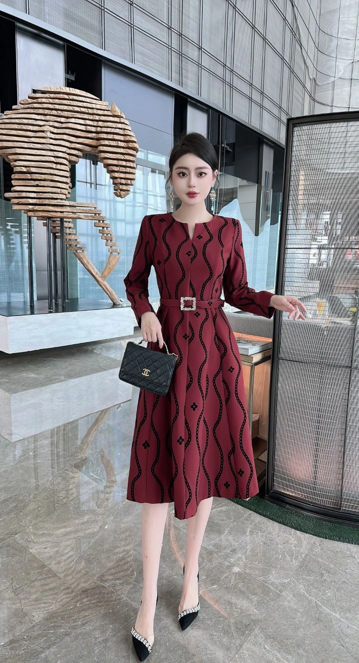 Chic Burberry Dress 104985