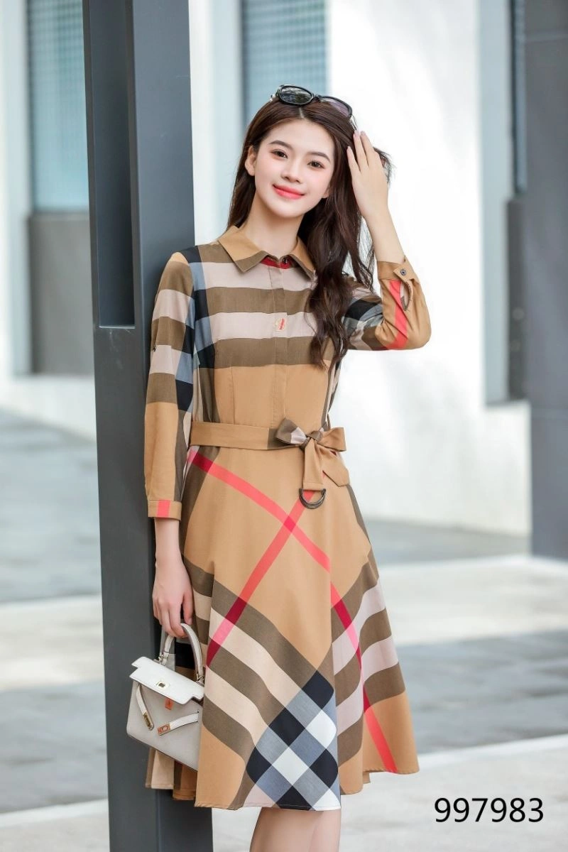 WellDesigned Burberry Dress 104959