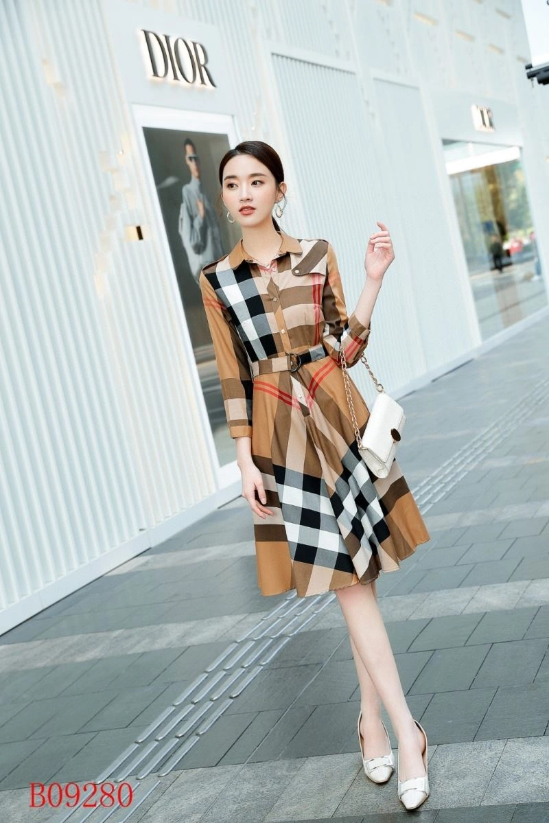 Burberry Dress Sleek 104994
