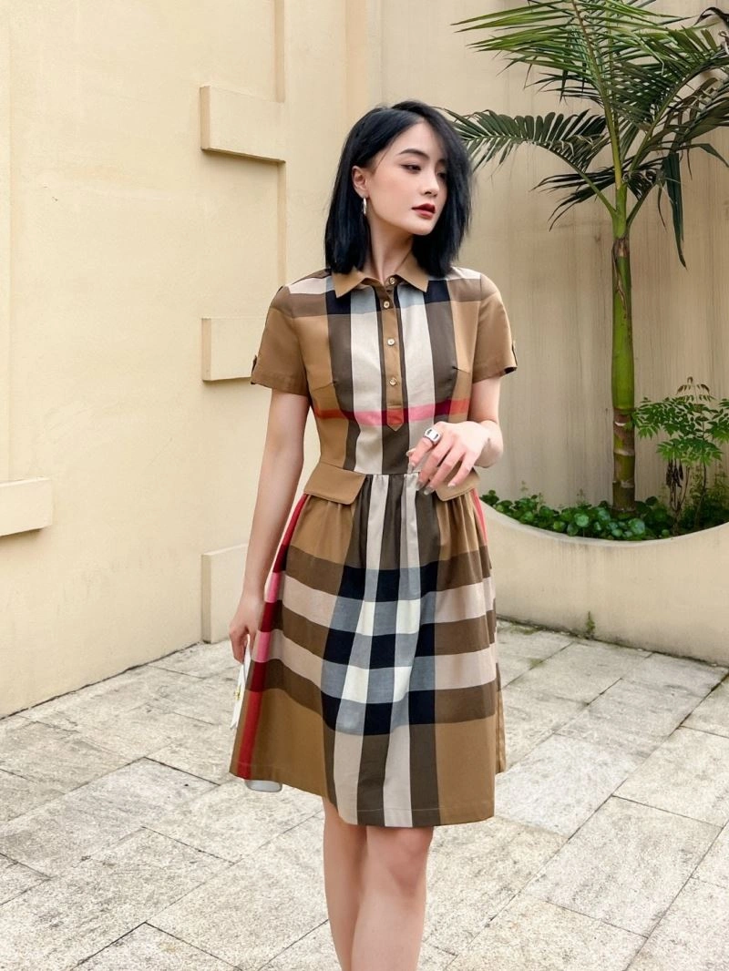 Chic Burberry Dress 104910