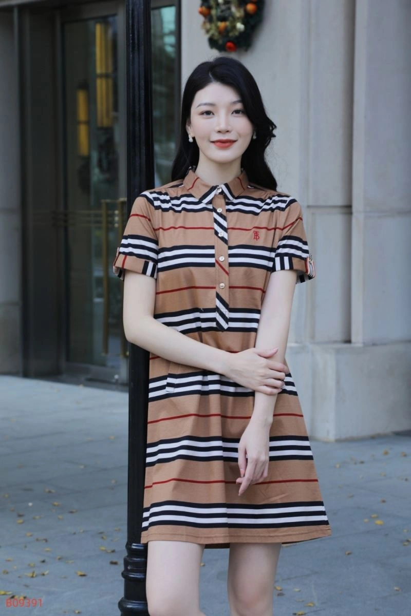 Lightweight Burberry Dress 104907