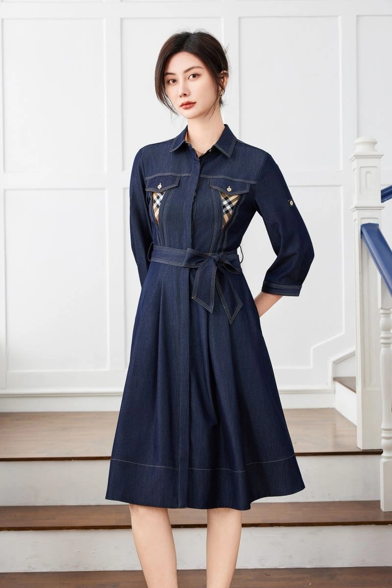 Burberry Dress WaterResistant 104856