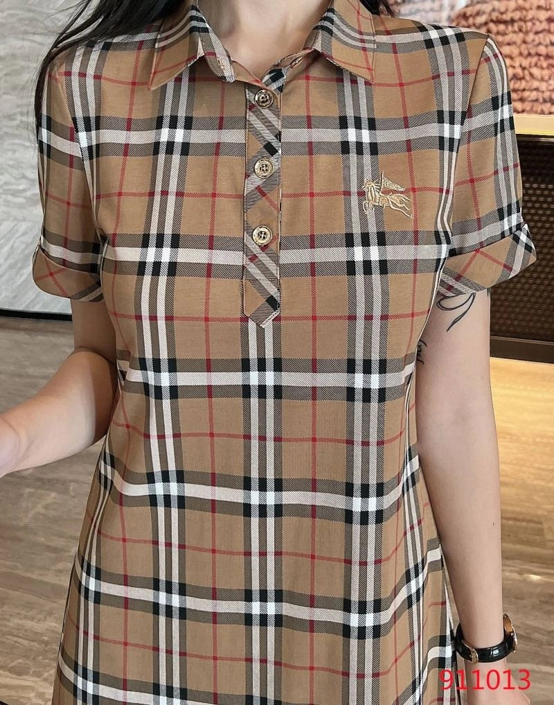 MoistureWicking Burberry Dress 104871