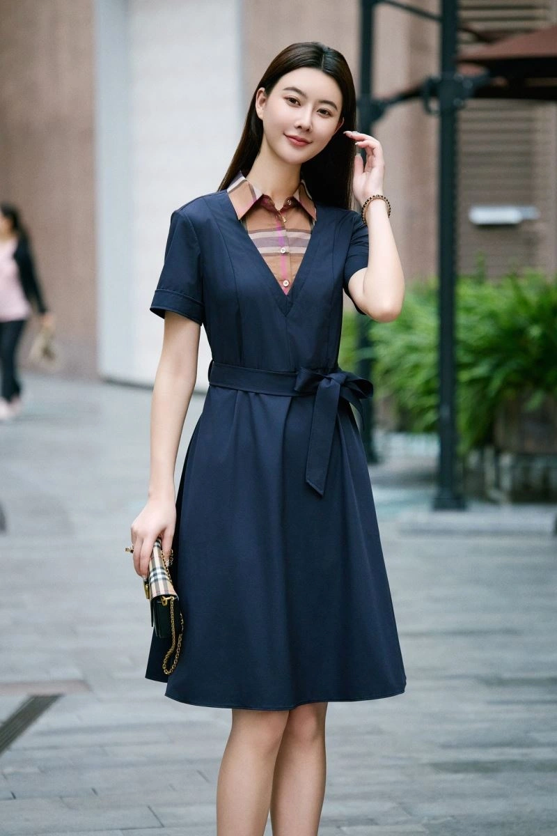Fashionable Burberry Dress 104792