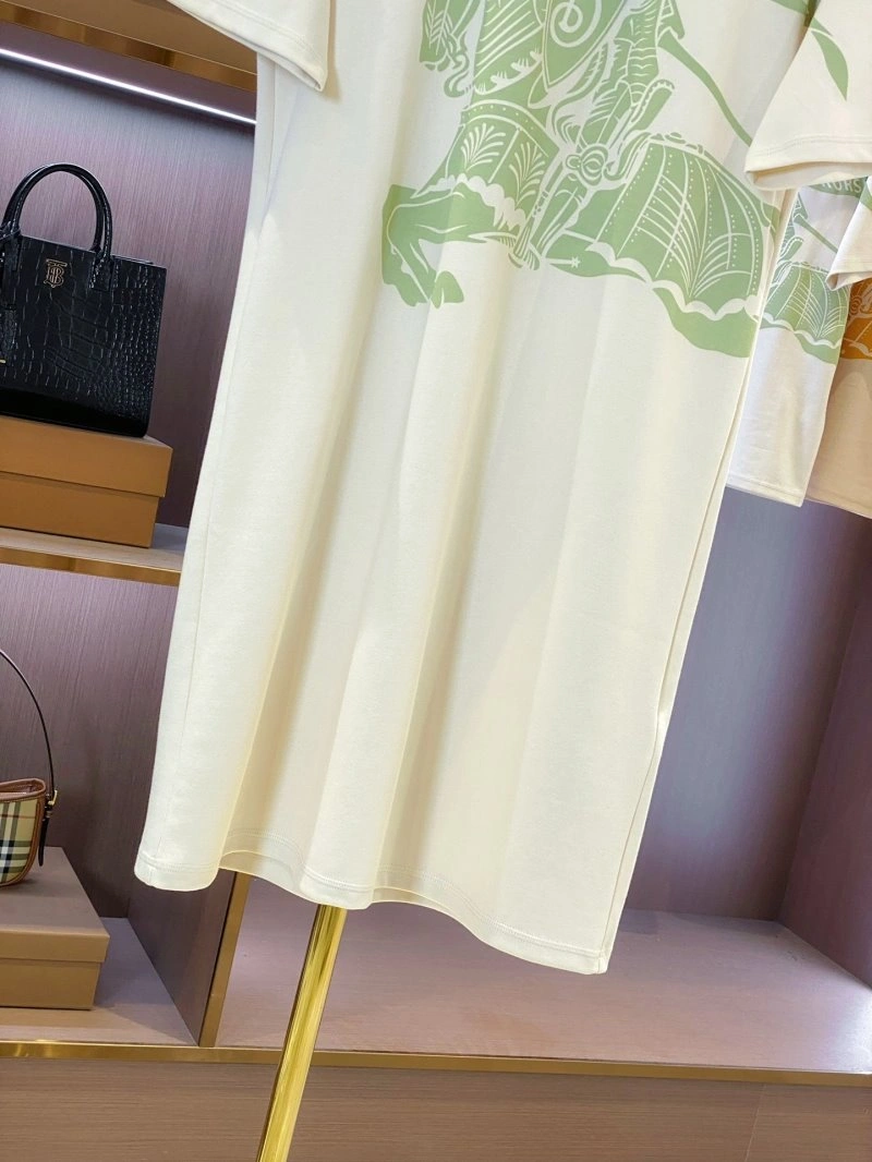 Snug Burberry Dress 99358