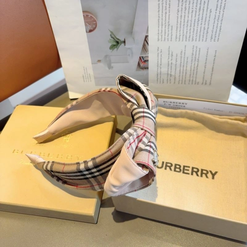 Compact Burberry Hair Hoop 263406