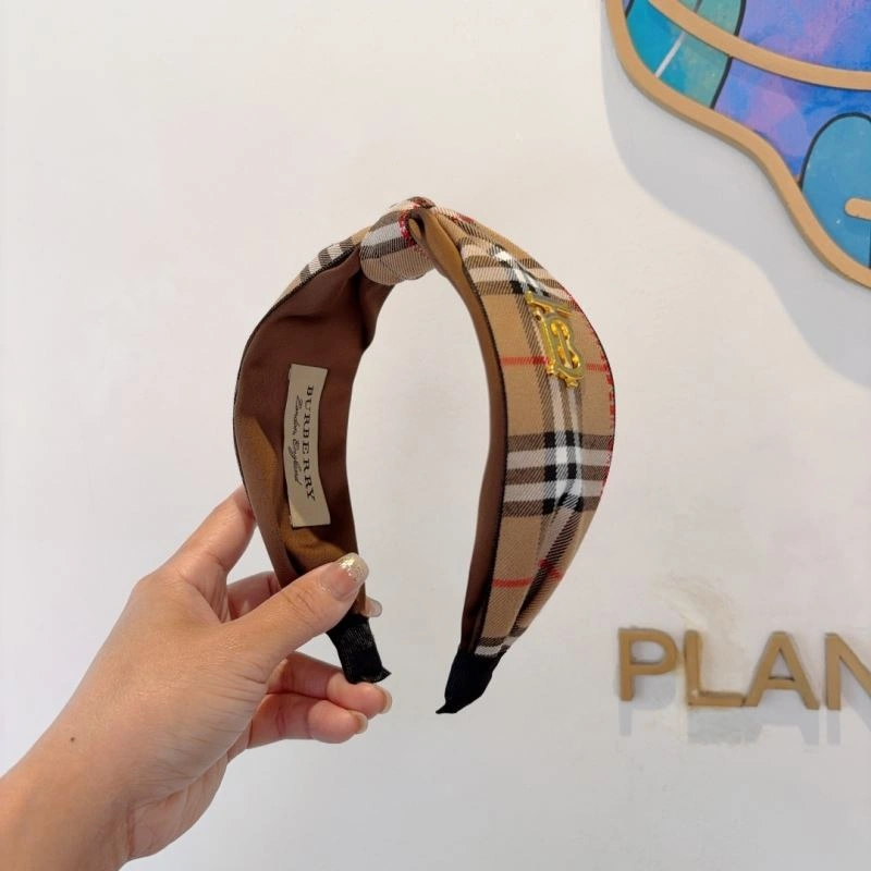 Snug Burberry Hair Hoop 264905