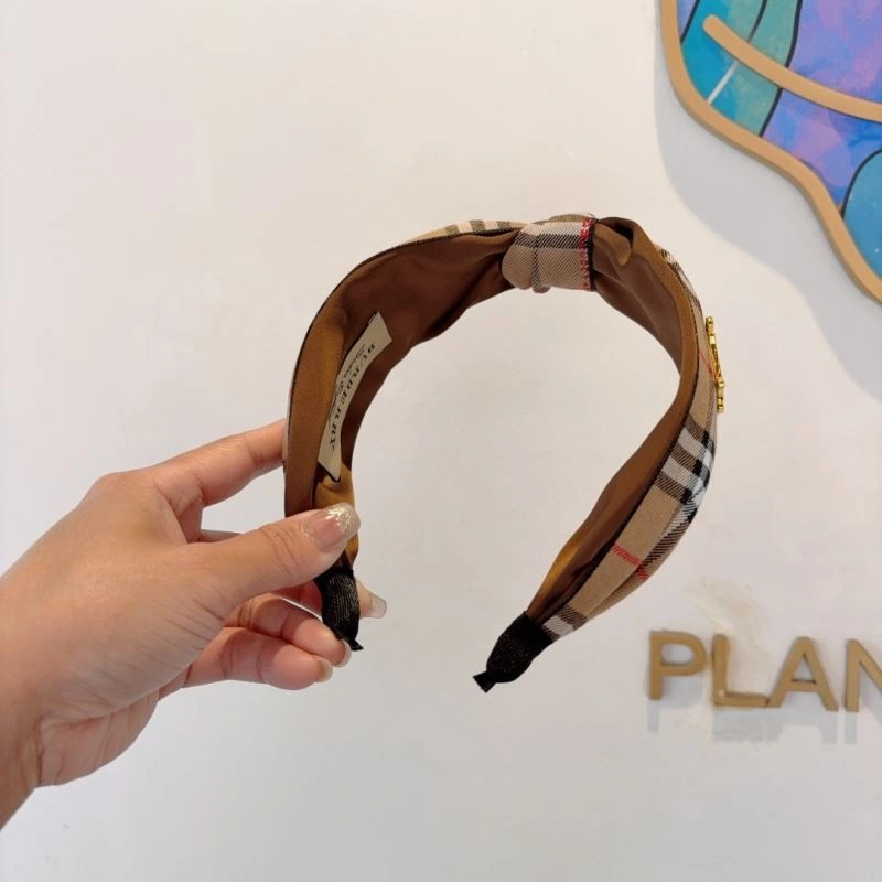 Snug Burberry Hair Hoop 264905