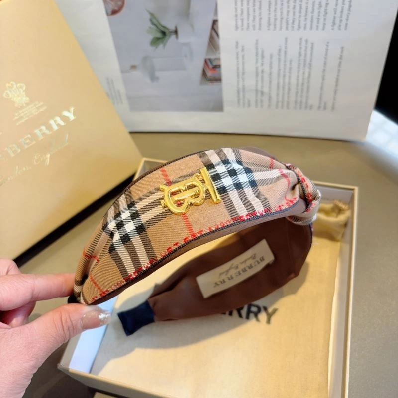 Snug Burberry Hair Hoop 264905