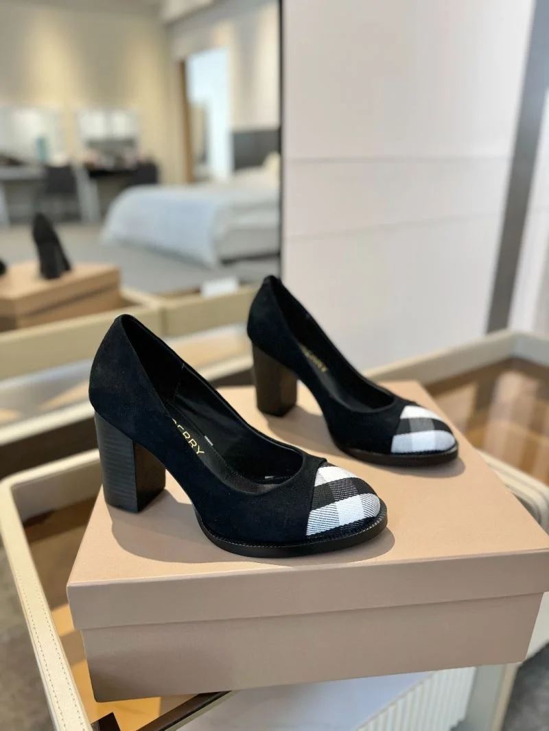 TechFriendly Burberry Heeled Shoes 17179