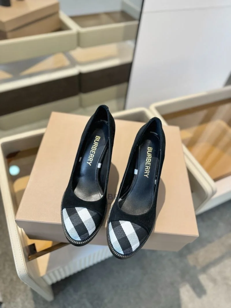 TechFriendly Burberry Heeled Shoes 17179