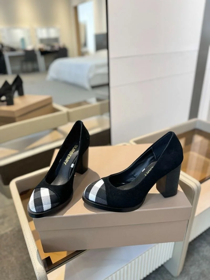 TechFriendly Burberry Heeled Shoes 17179