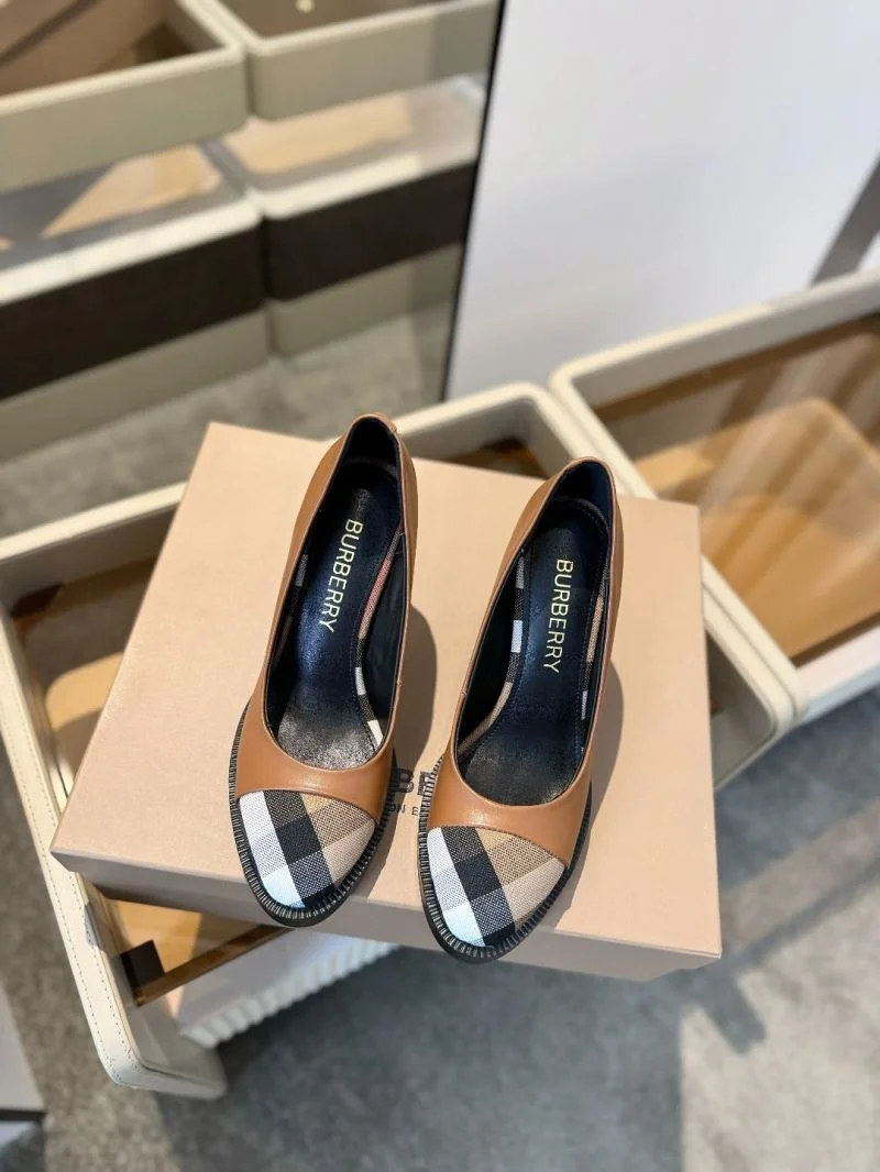 Timeless Burberry Heeled Shoes 17115