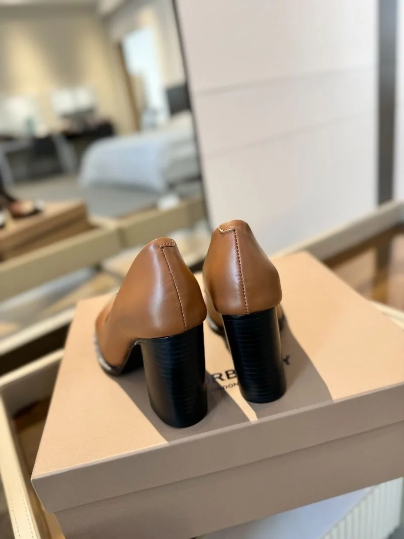 Timeless Burberry Heeled Shoes 17115