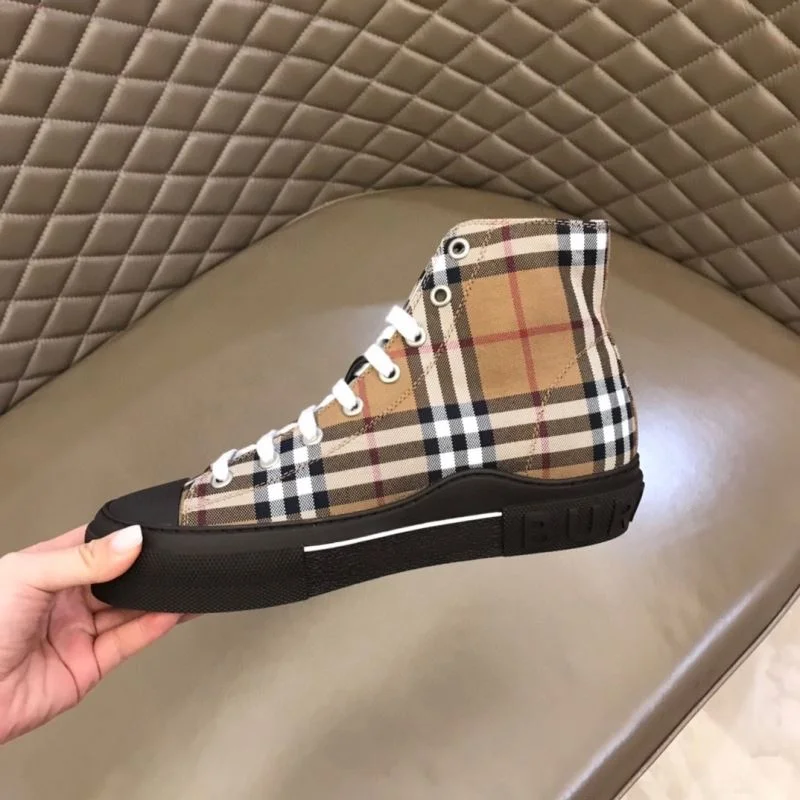 Burberry High Shoes Resilient 17096