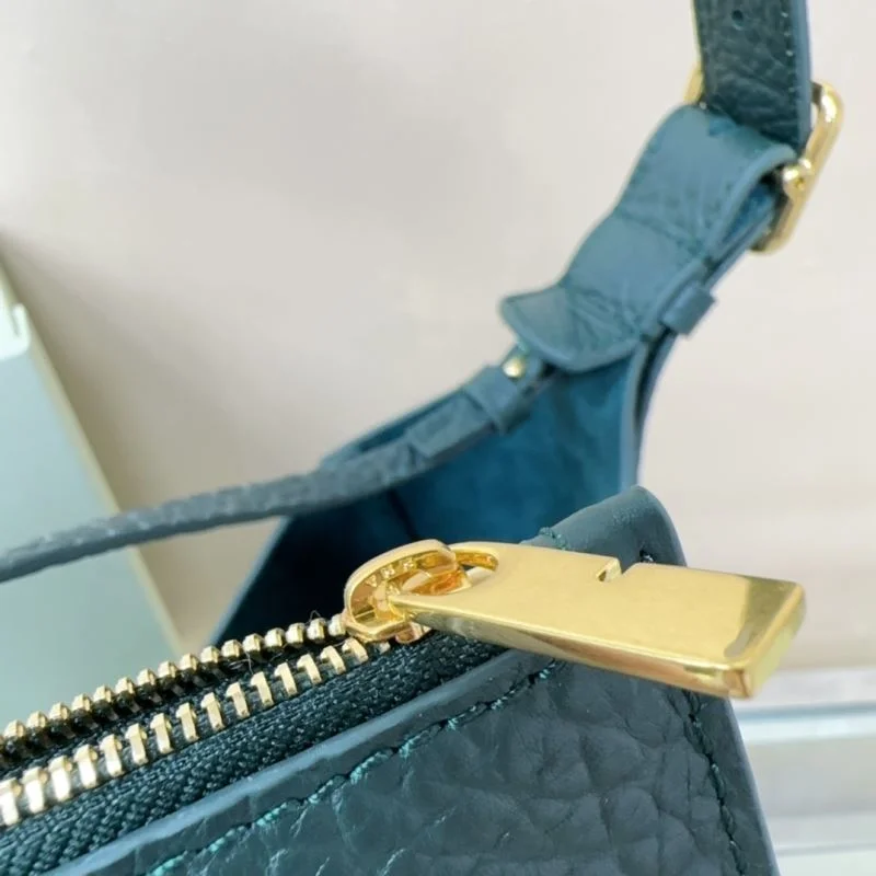 Durable Burberry Hobo Bags 38108