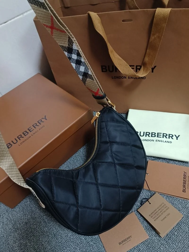 Burberry Hobo Bags QuickDry 38114