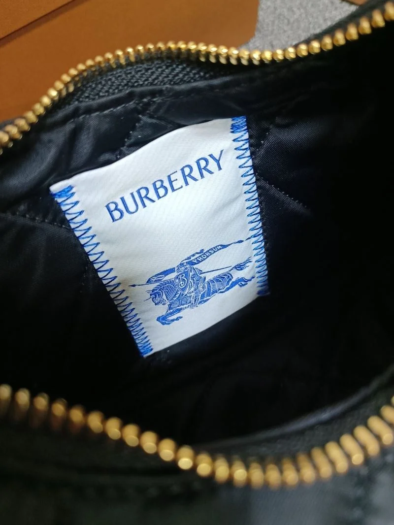 Burberry Hobo Bags QuickDry 38114