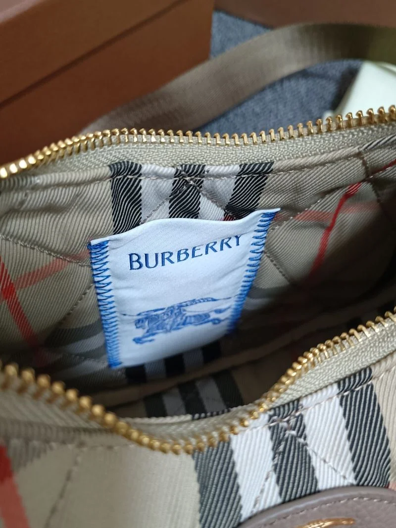 Unisex Burberry Hobo Bags 38101