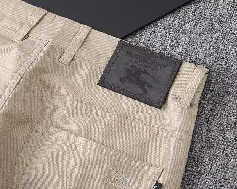Practical Burberry Jeans 105832