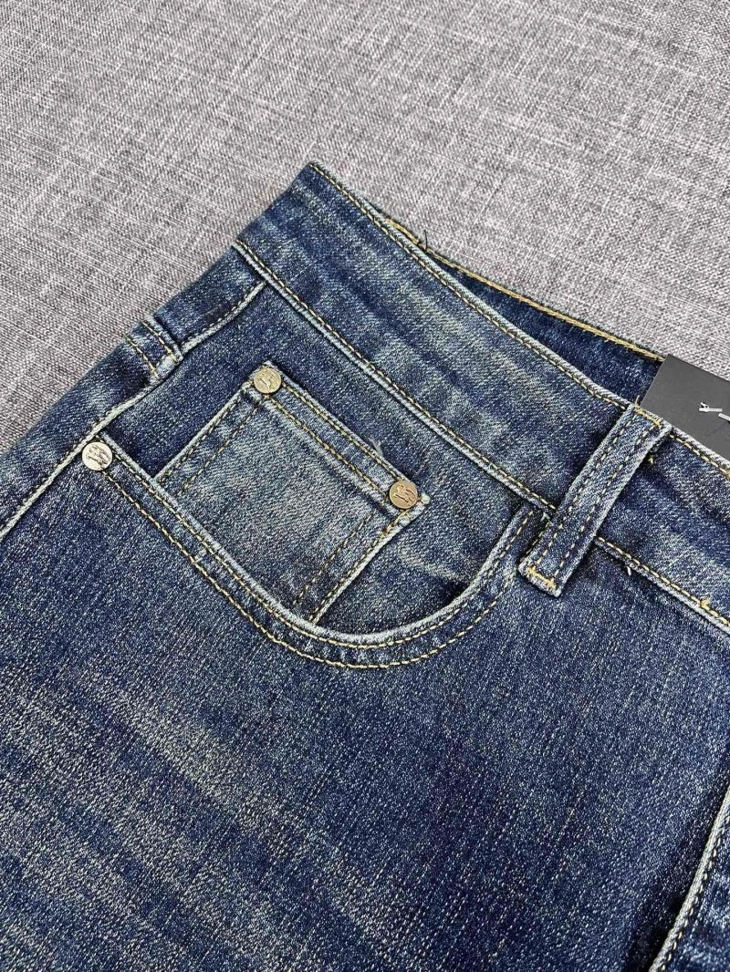 Burberry Jeans Versatile 99404