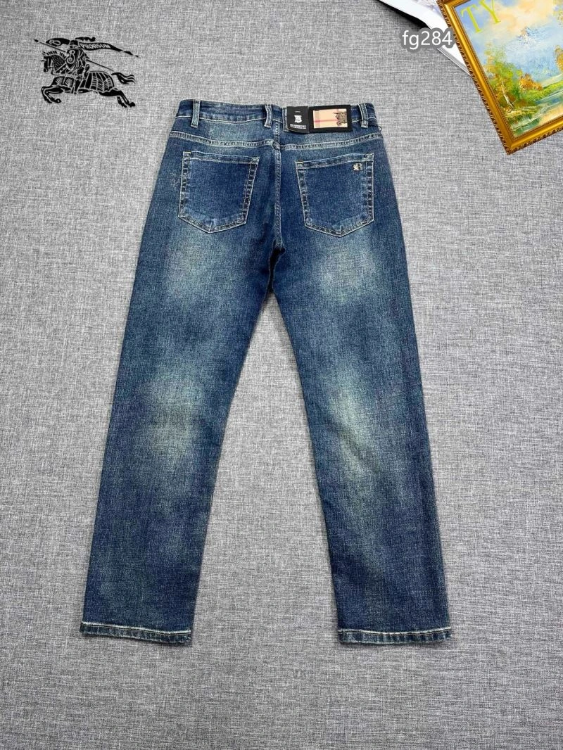 Burberry Jeans Versatile 99404