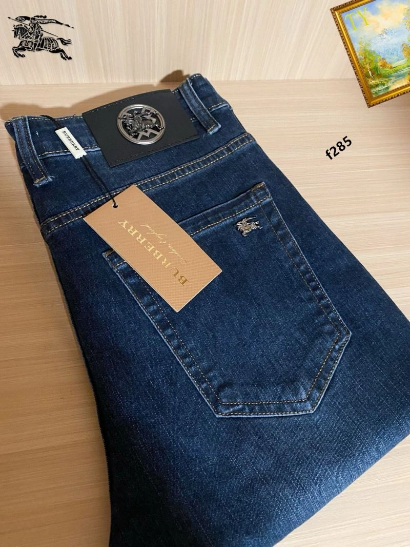 Sleek Burberry Jeans 99392
