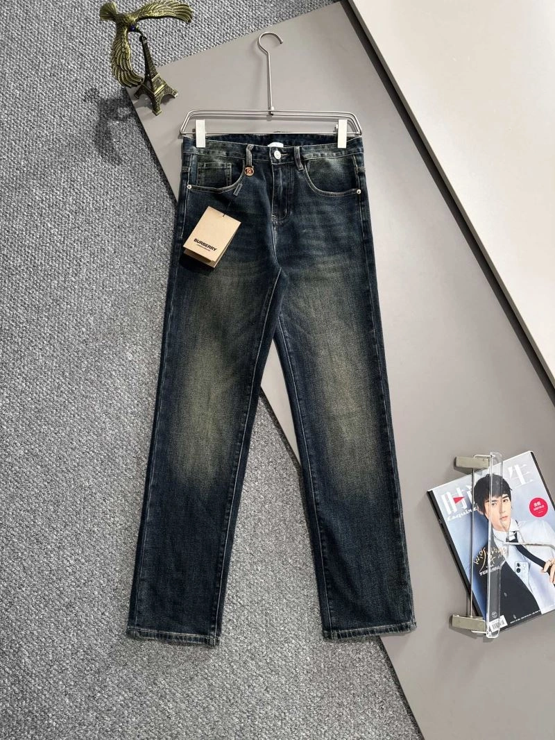 ModernLook Burberry Jeans 103179