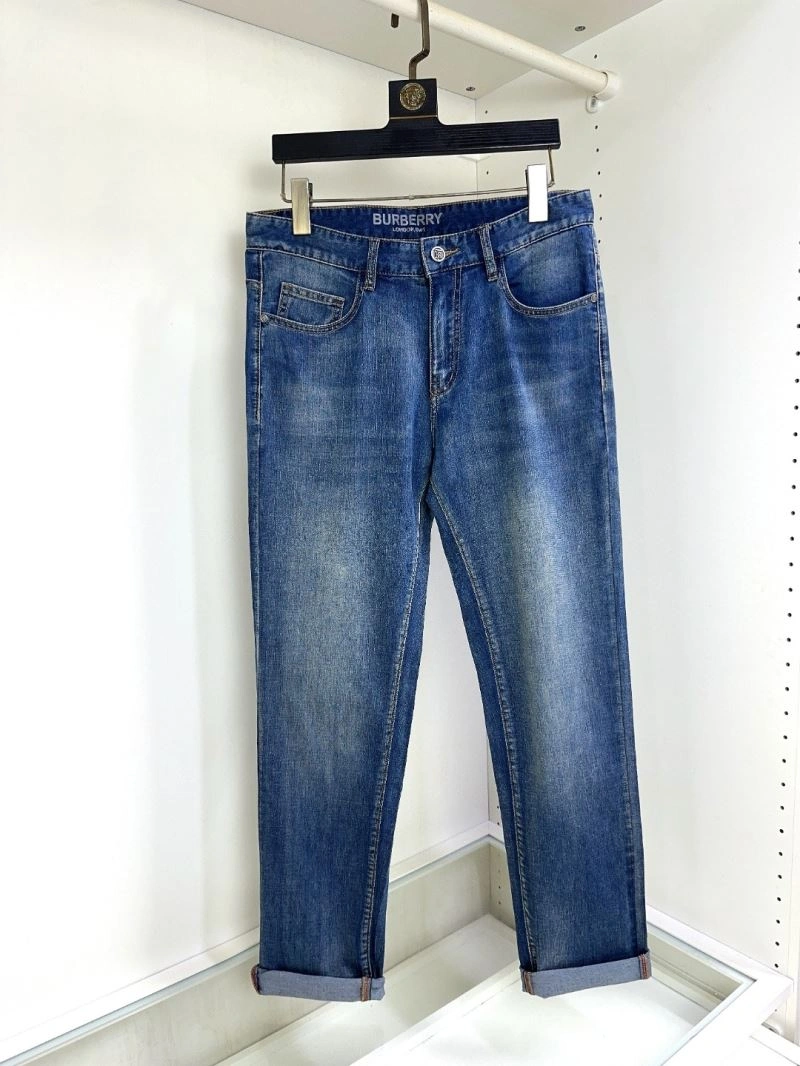 Burberry Jeans Durable 102895