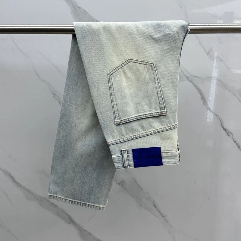 Lightweight Burberry Jeans 102845