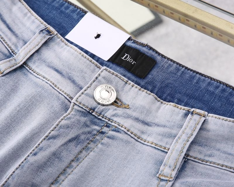 Versatile Burberry Jeans 102843