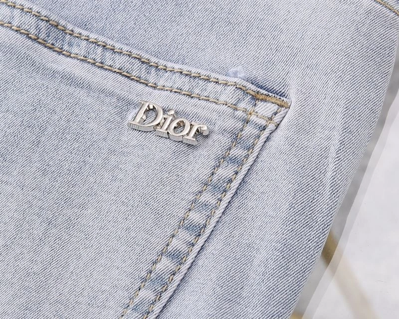 Versatile Burberry Jeans 102843