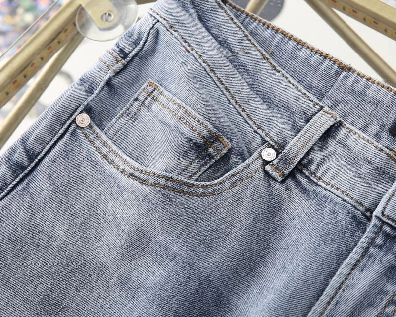 Resilient Burberry Jeans 102849