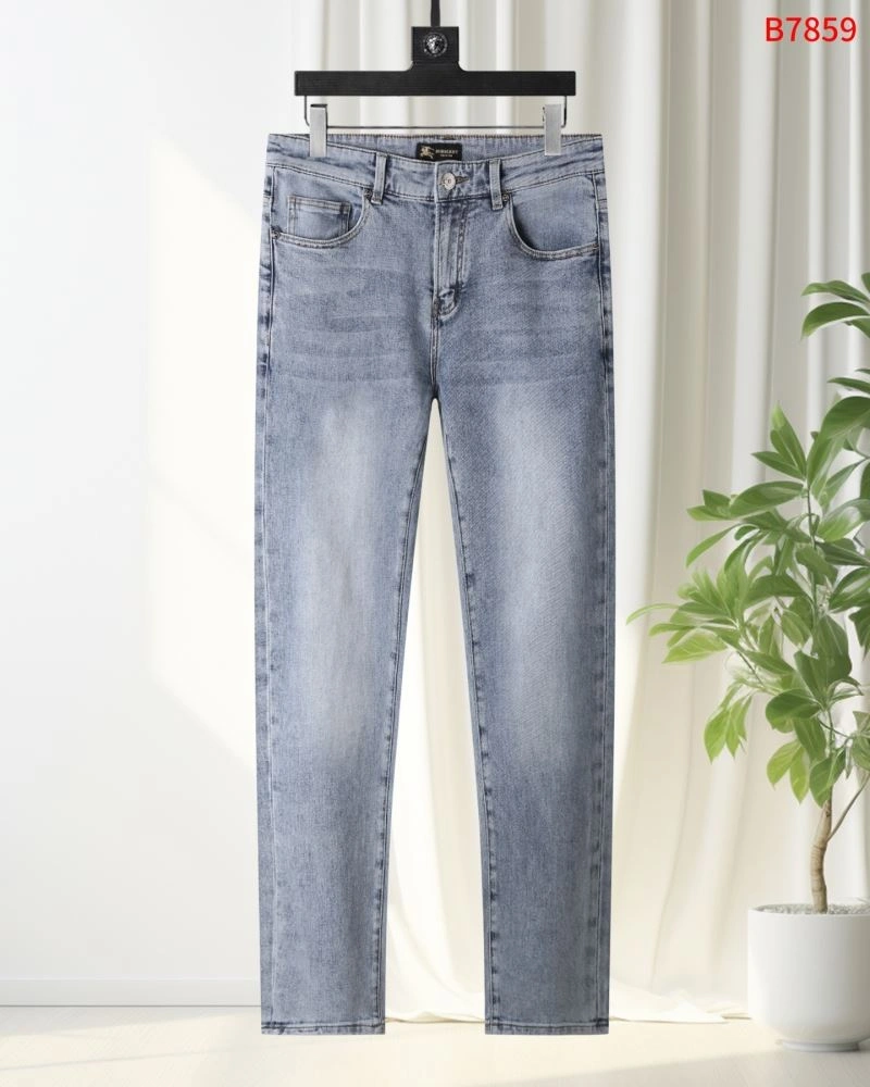 Resilient Burberry Jeans 102849
