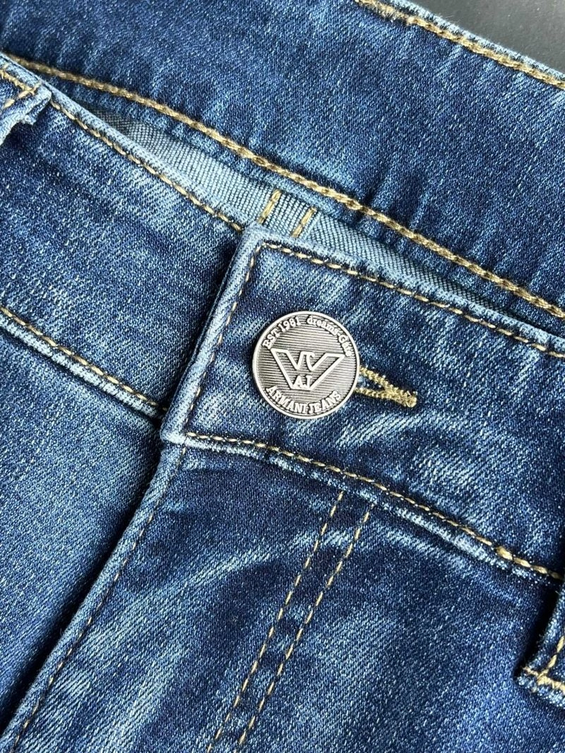 TechFriendly Burberry Jeans 102837