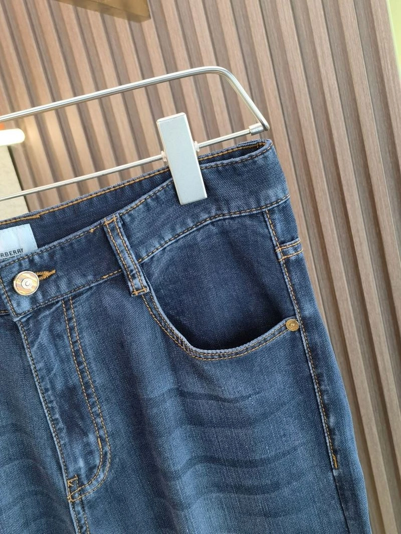 WeatherProof Burberry Jeans 102844