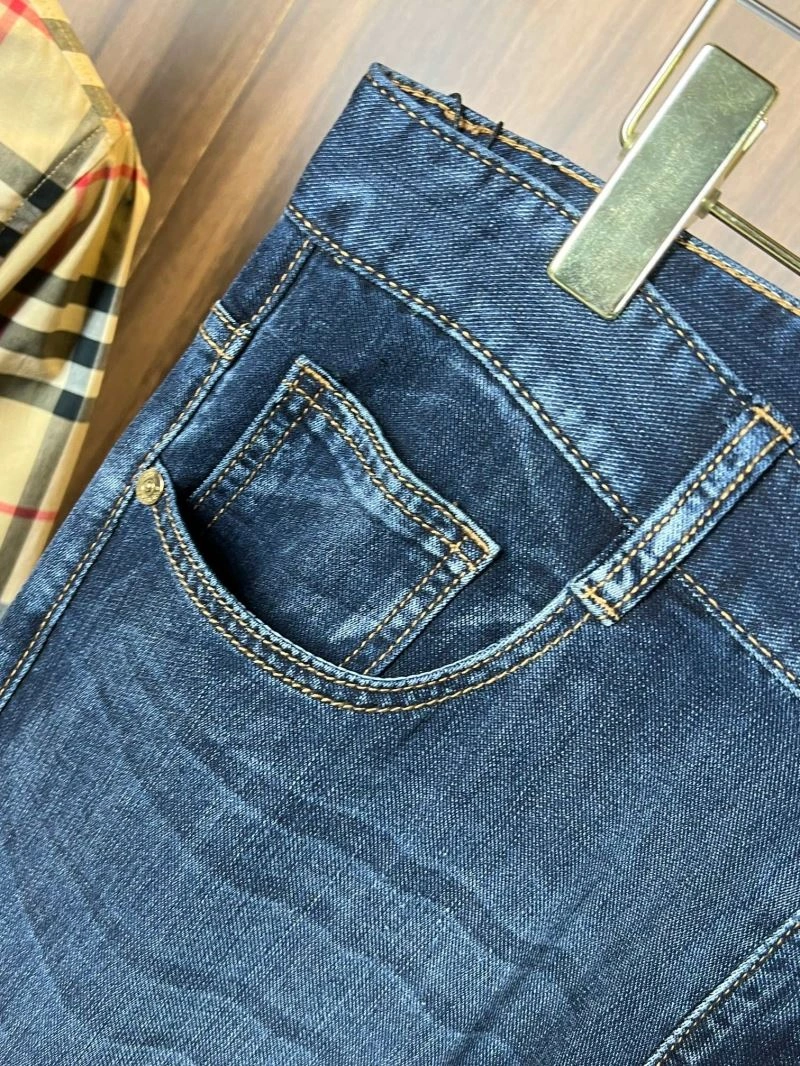 Burberry Jeans Supportive 102834