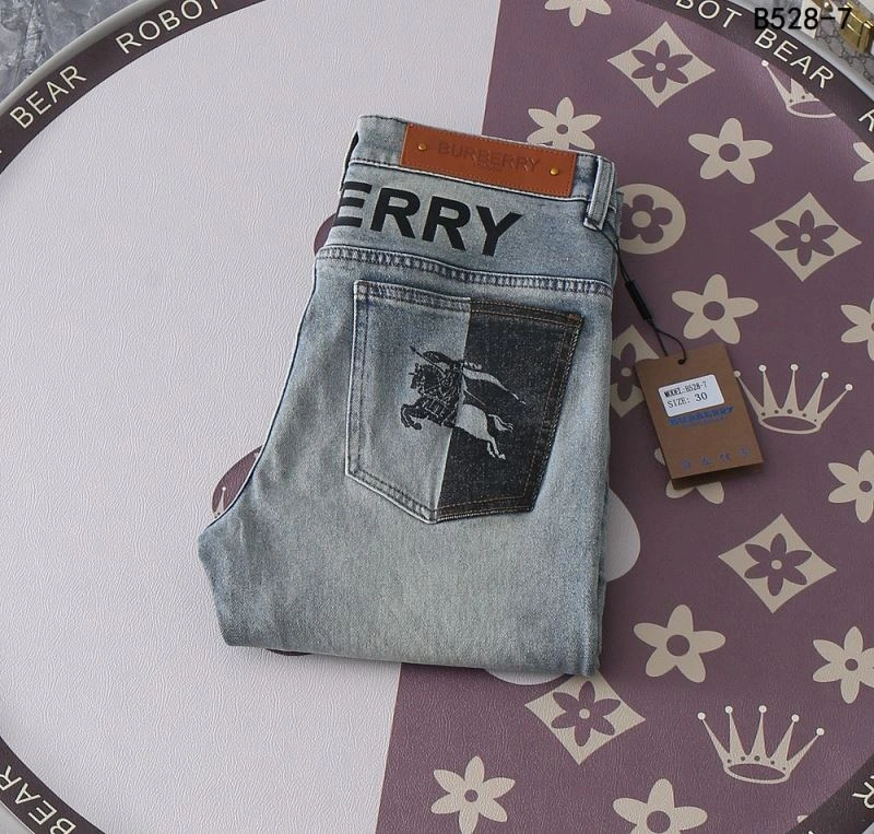 Burberry Jeans FashionForward 102827