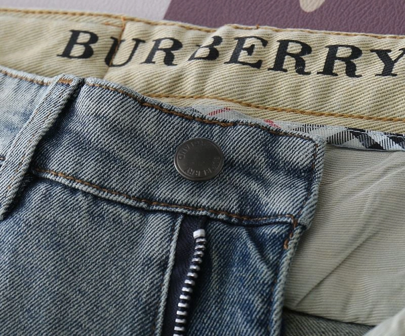 Burberry Jeans FashionForward 102827