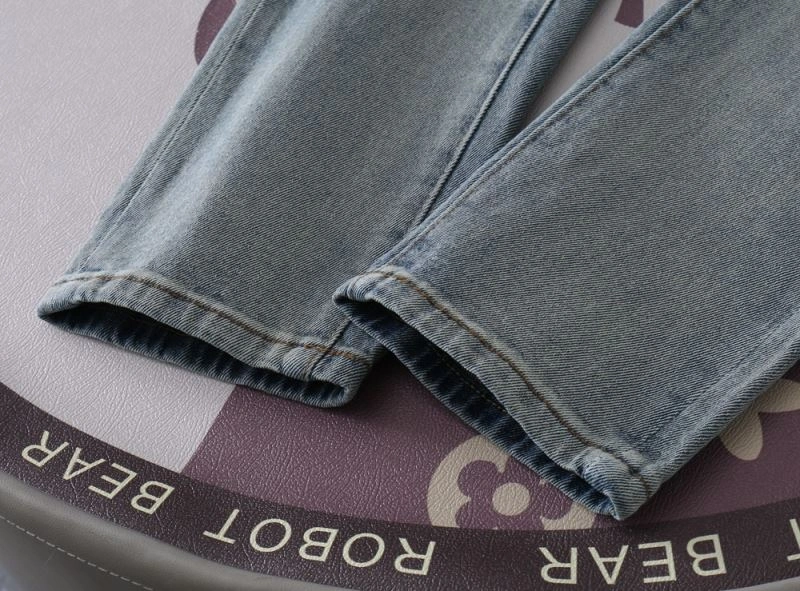 Burberry Jeans FashionForward 102827
