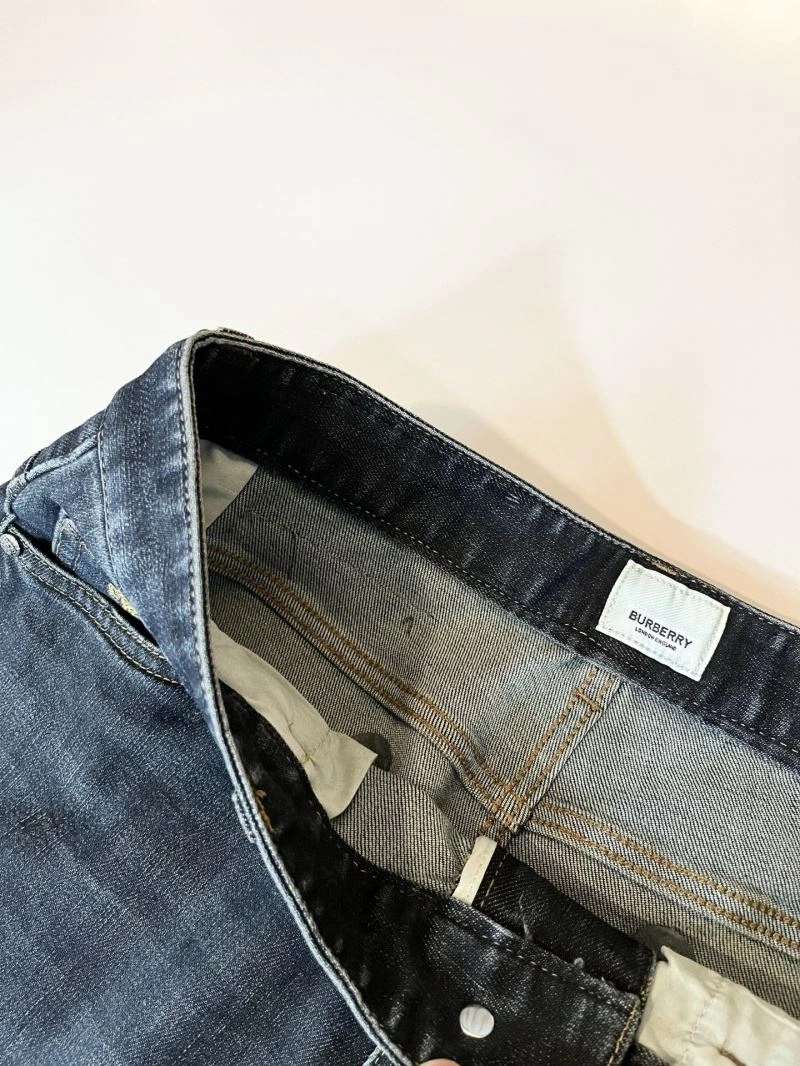 Lightweight Burberry Jeans 102306