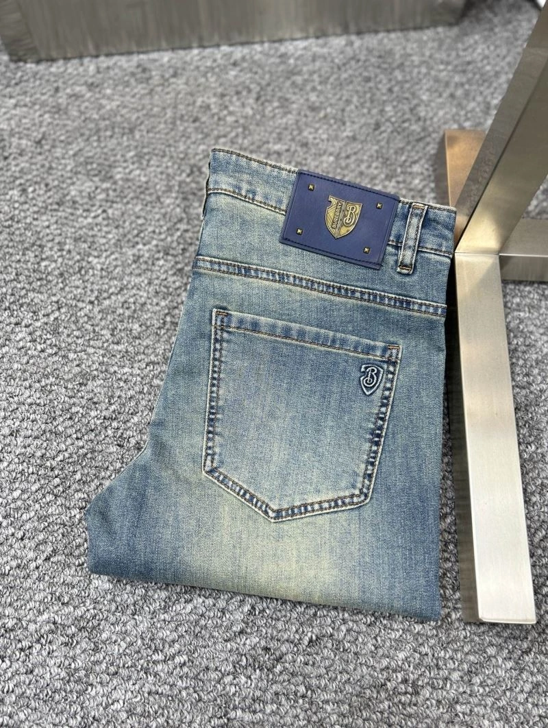 ZipUp Burberry Jeans 101316