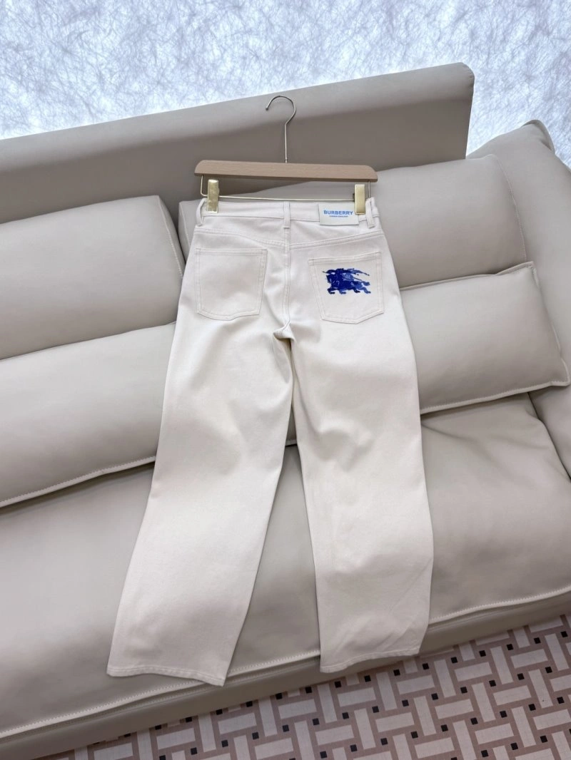 ModernLook Burberry Jeans 99265